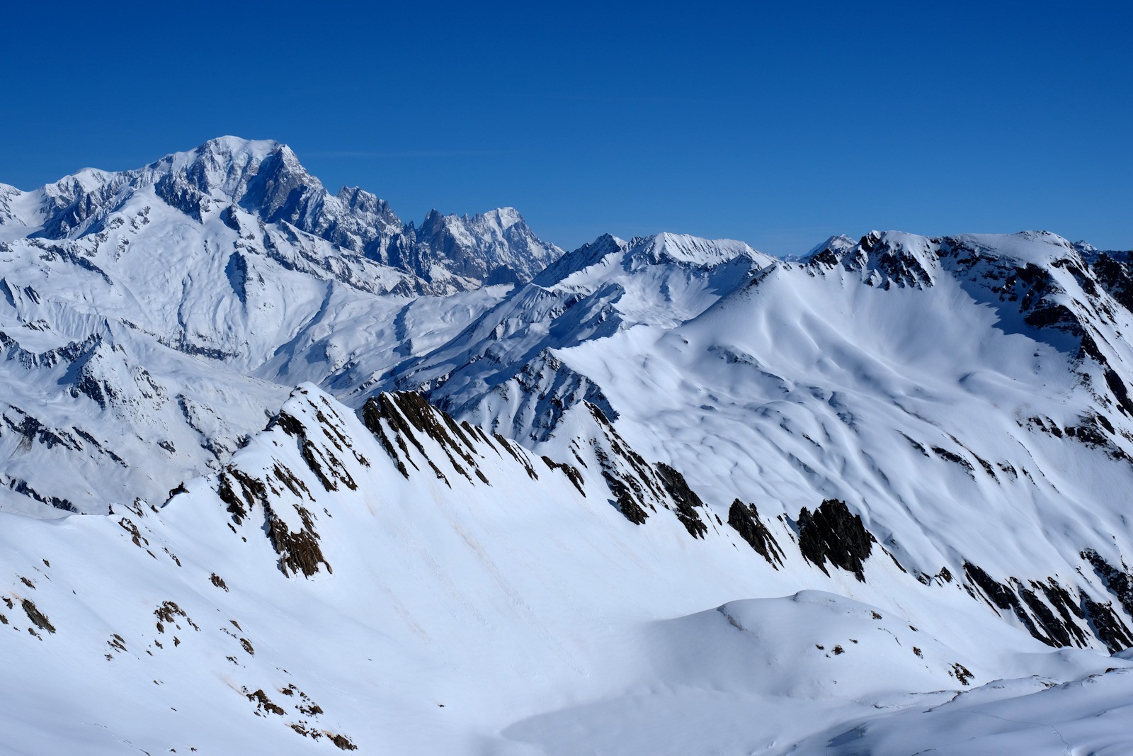 Pointe de la Terrasse avec en arrière plan le Mont-Blanc.