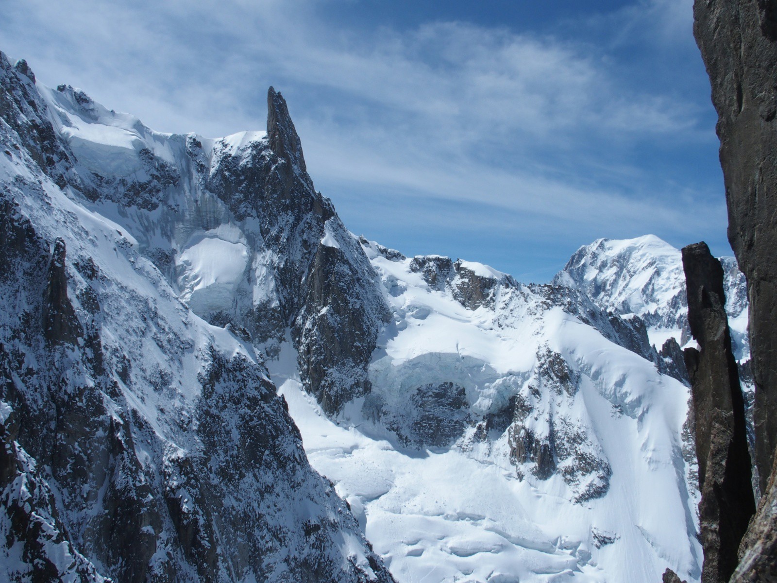 Panorama splendide sur la dent du Géant et le Mont Blanc