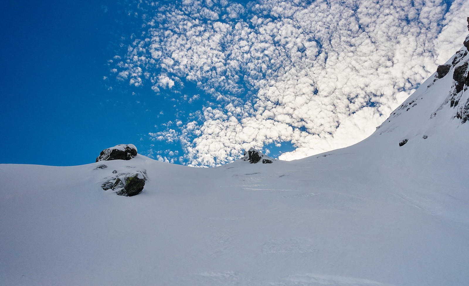 Le ciel cotonneux toujours présent...