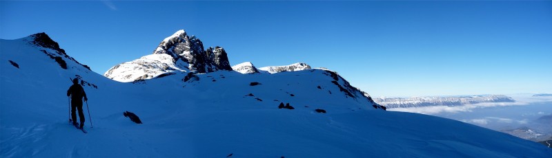 Col de la Mine de Fer : Enfin du soleil. Le reste de la montée se fait dans la glacière.