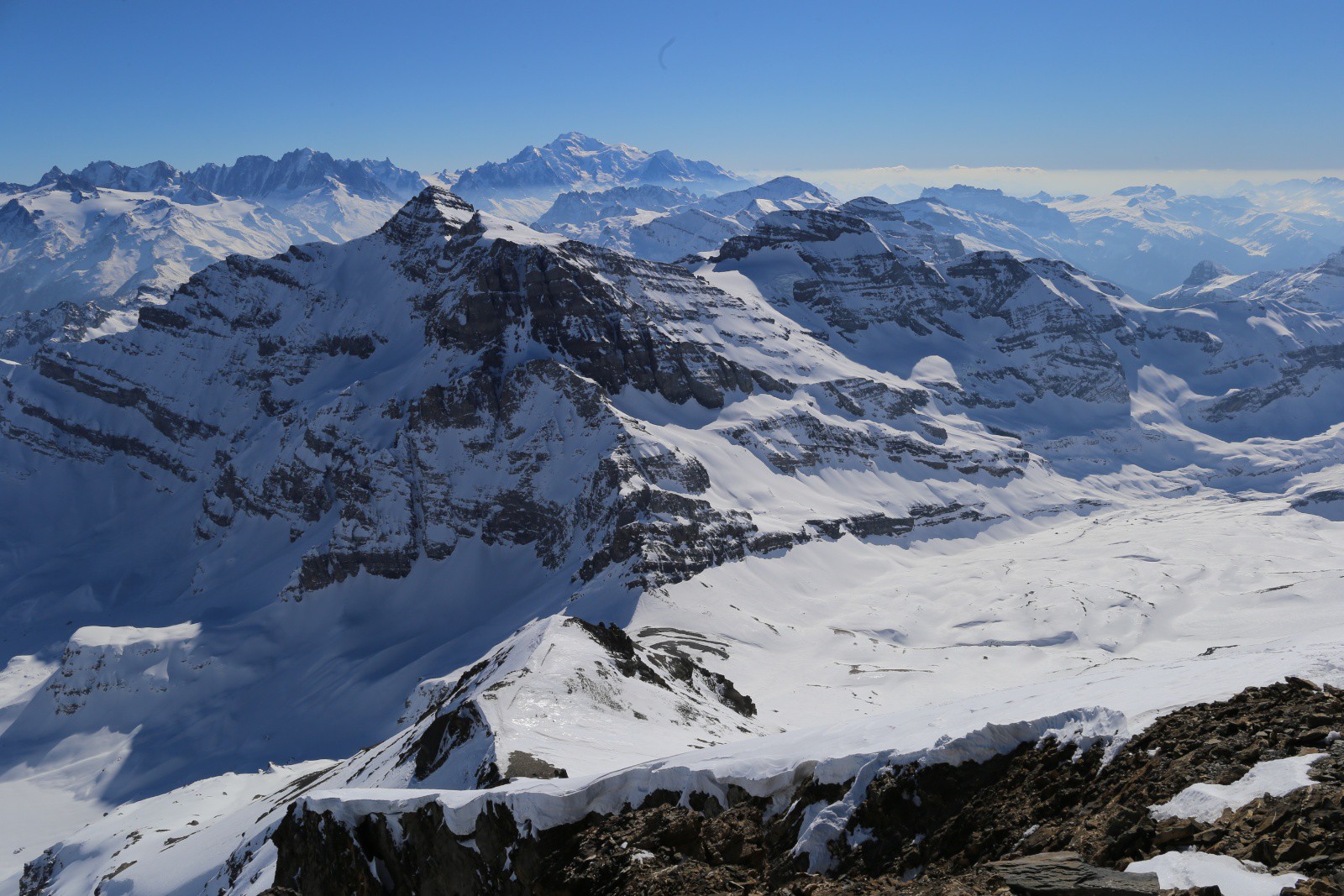 Vue sur Tour/Dome Sallière sur fond de massif Mt Blanc