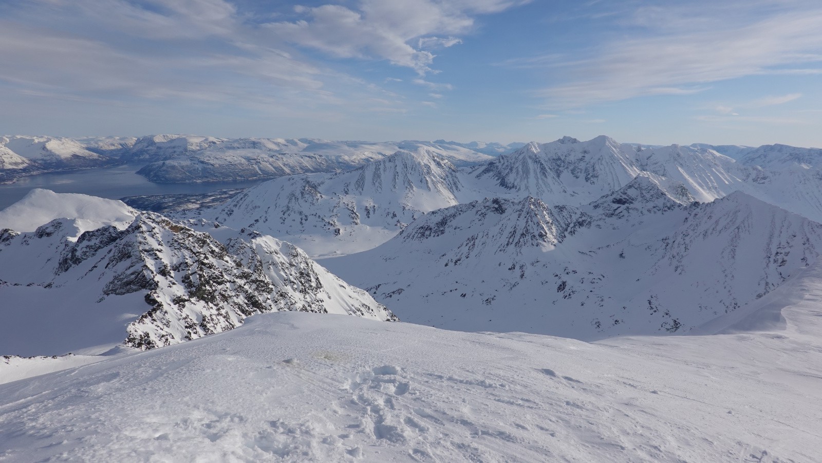 Panorama vers le sud des Alpes de Lygen
