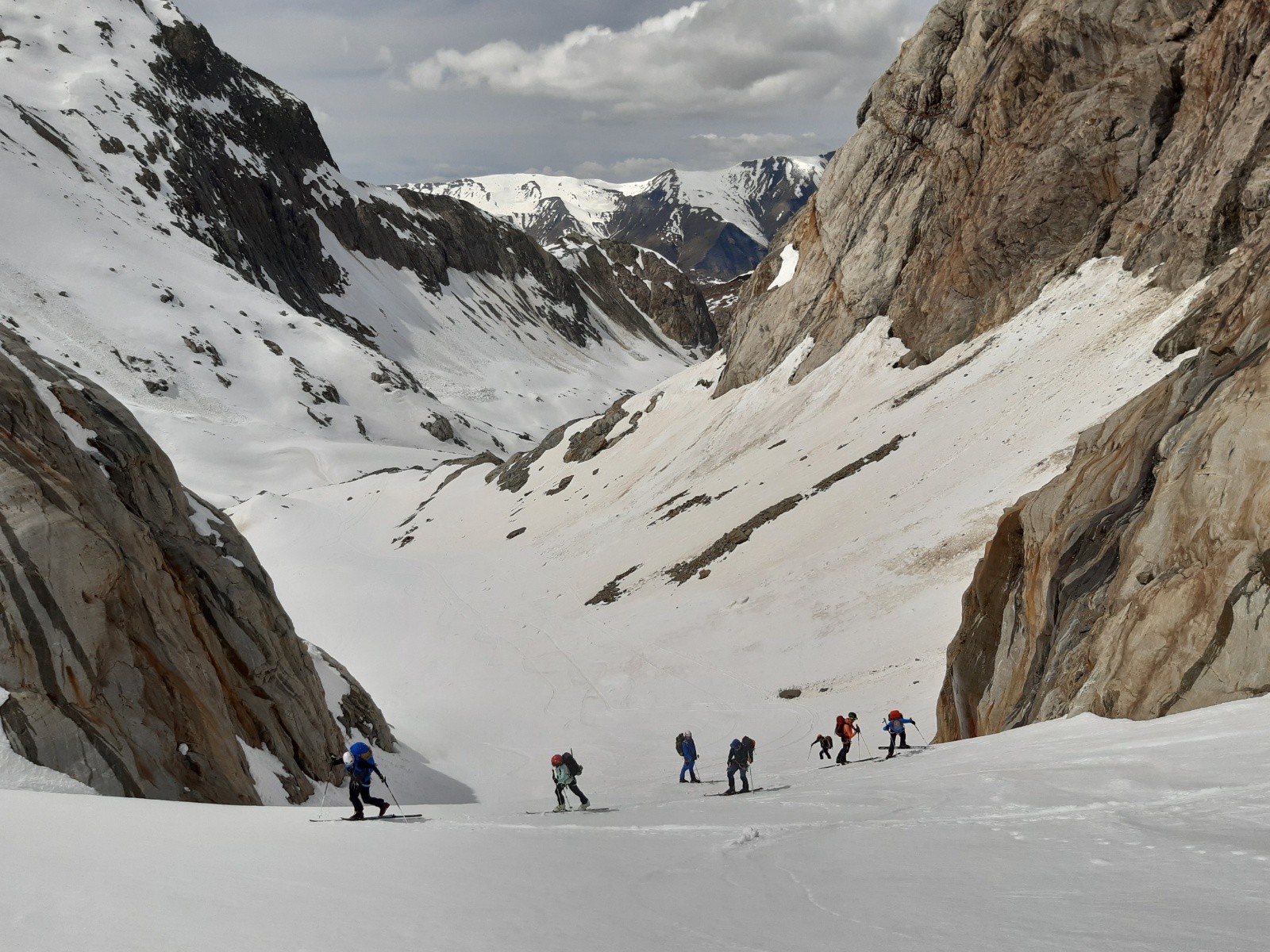 On prend véritablement pied sur le glacier de Tré-la-Tête