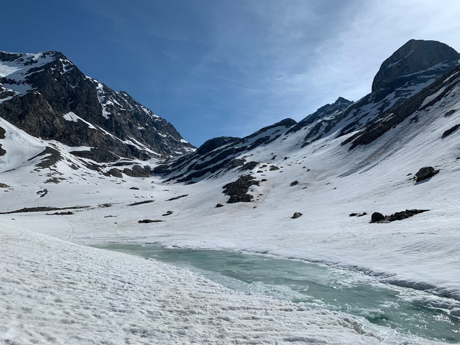 Vers 2700m, vue sur le 2e verrou donnant sur le glacier, ça passe à gauche
