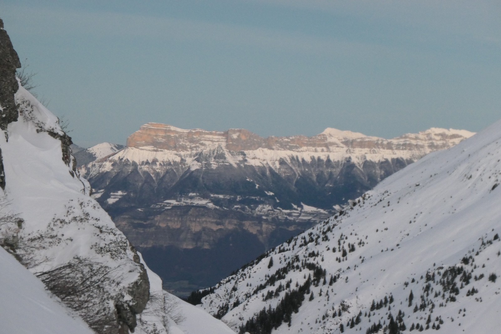 Au loin, la Chartreuse 