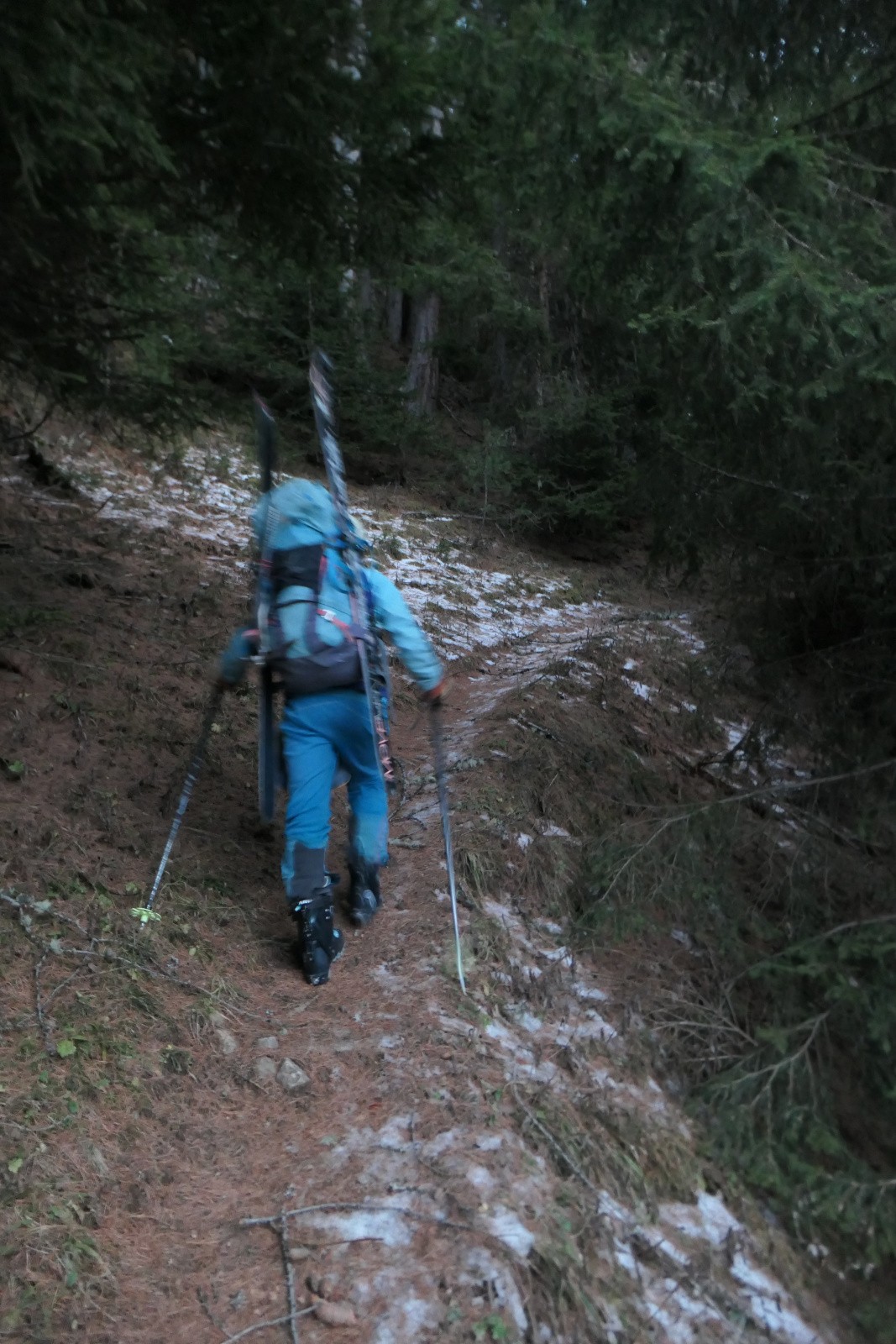 Montée à l'Orgère;  