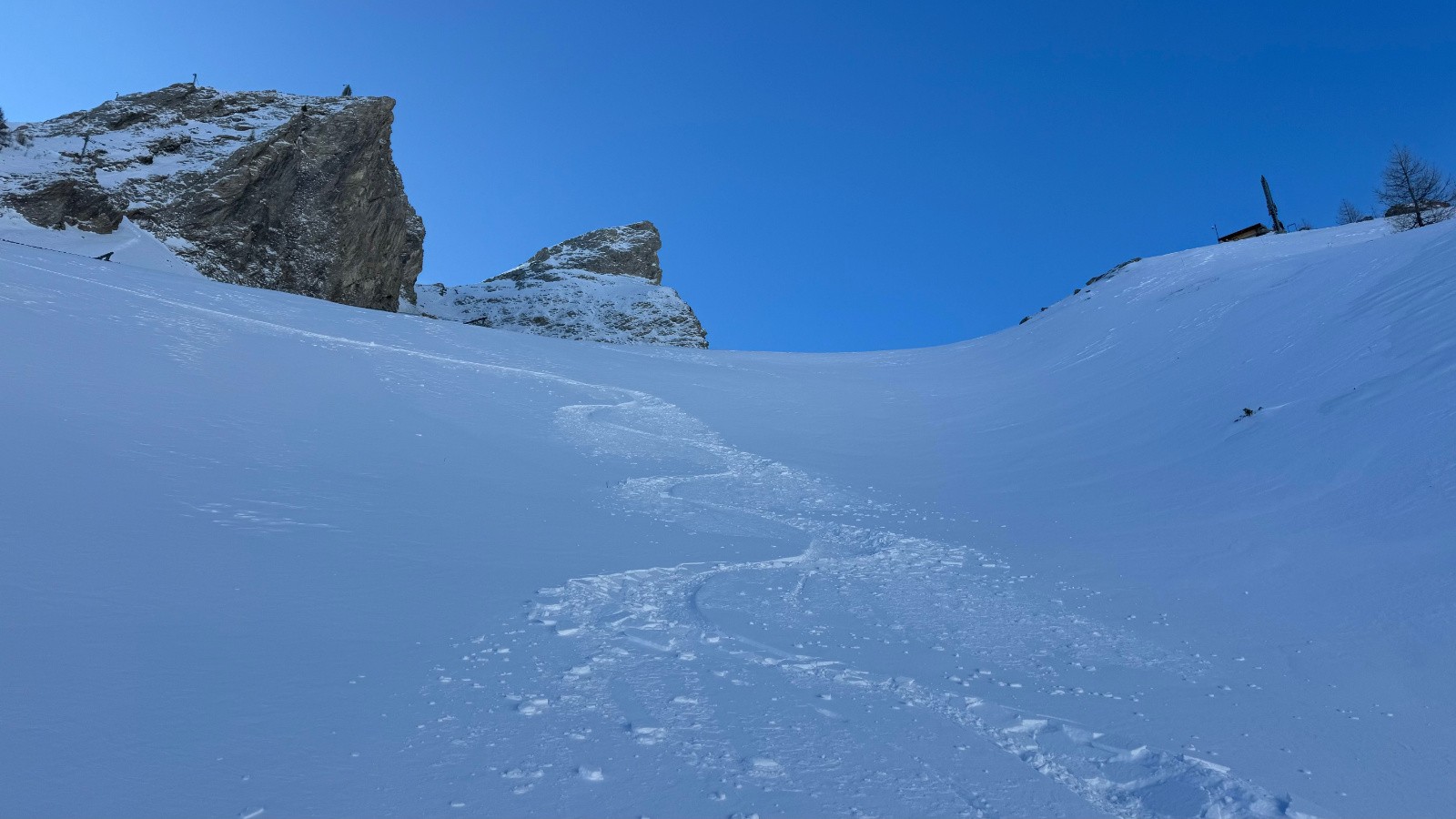 Il faut skier sous le vent