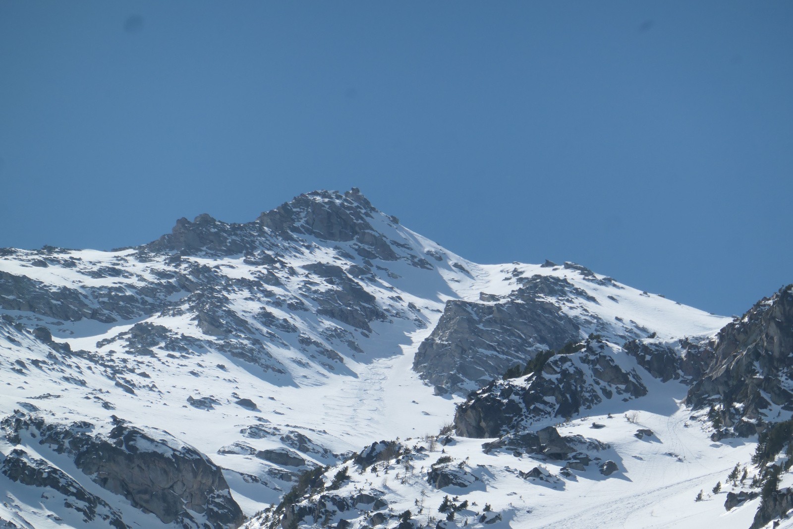 #19 Nos traces dans la face nord Nos traces dans la face nord