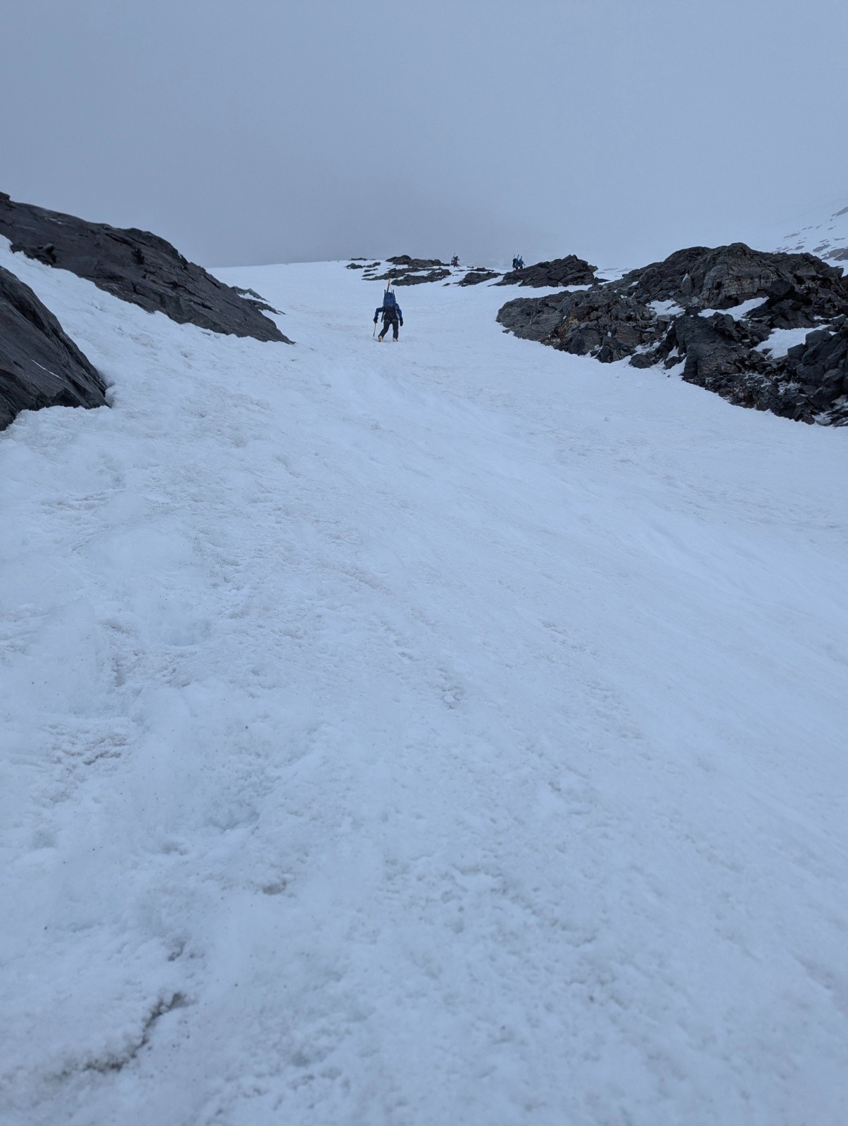 #7 Montée au plateau du couloir sous le Grand Combin Montée au plateau du couloir sous le Grand Combin