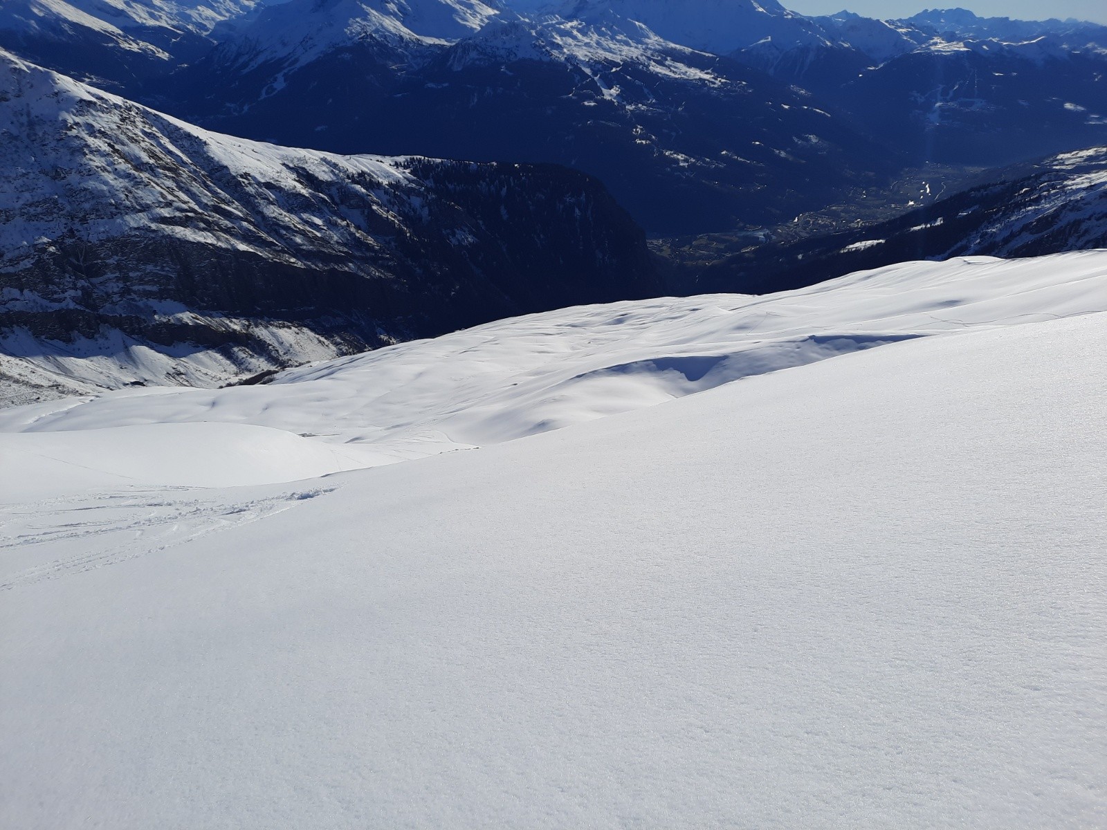 #8 De beaux espaces bien vierges et non trafolés De beaux espaces bien vierges et non trafolés