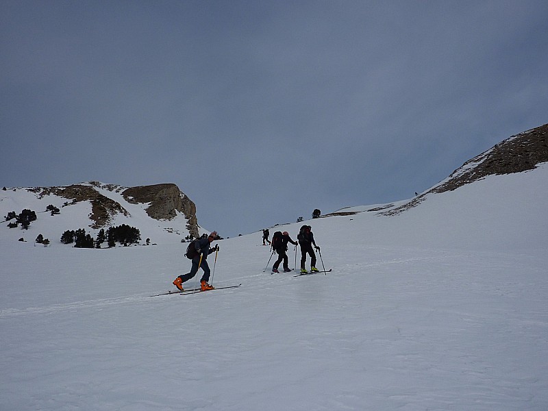 tête des ormans : rencontre de skitouriens