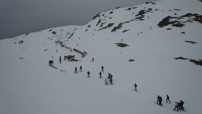 Etape du Grand Mont : la procession vers un sommet mythique