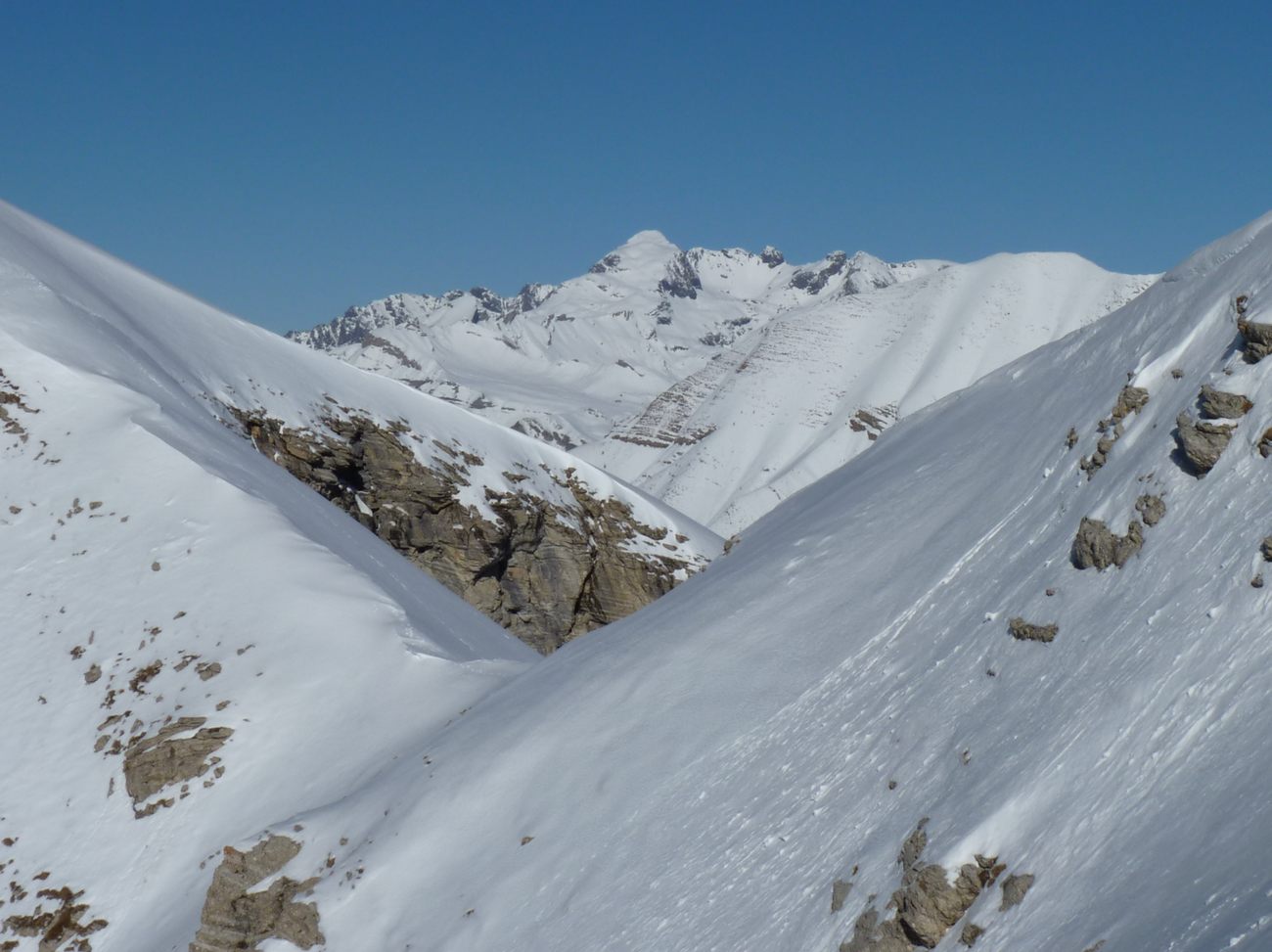 Le vieux Chaillol : au dessus du collu 2296 m