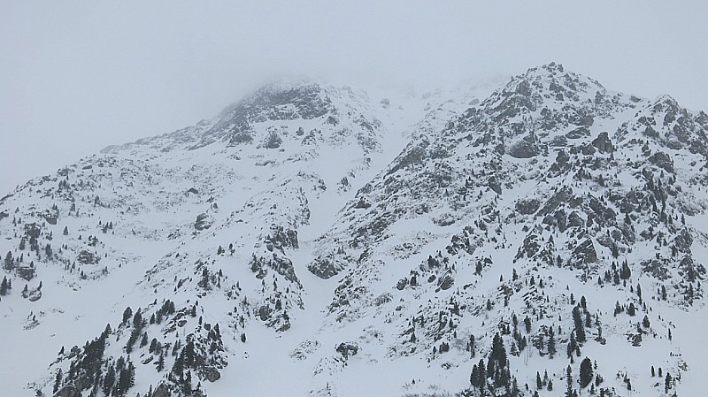 Couloir N des Grands Moulins : état des lieux: De la glace dans l’étroiture?