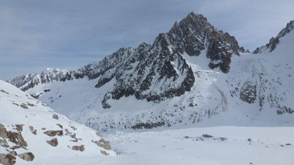le col du Passon : et l'Aiguille du Chardonnet depuis le bas du glacier des Rognons