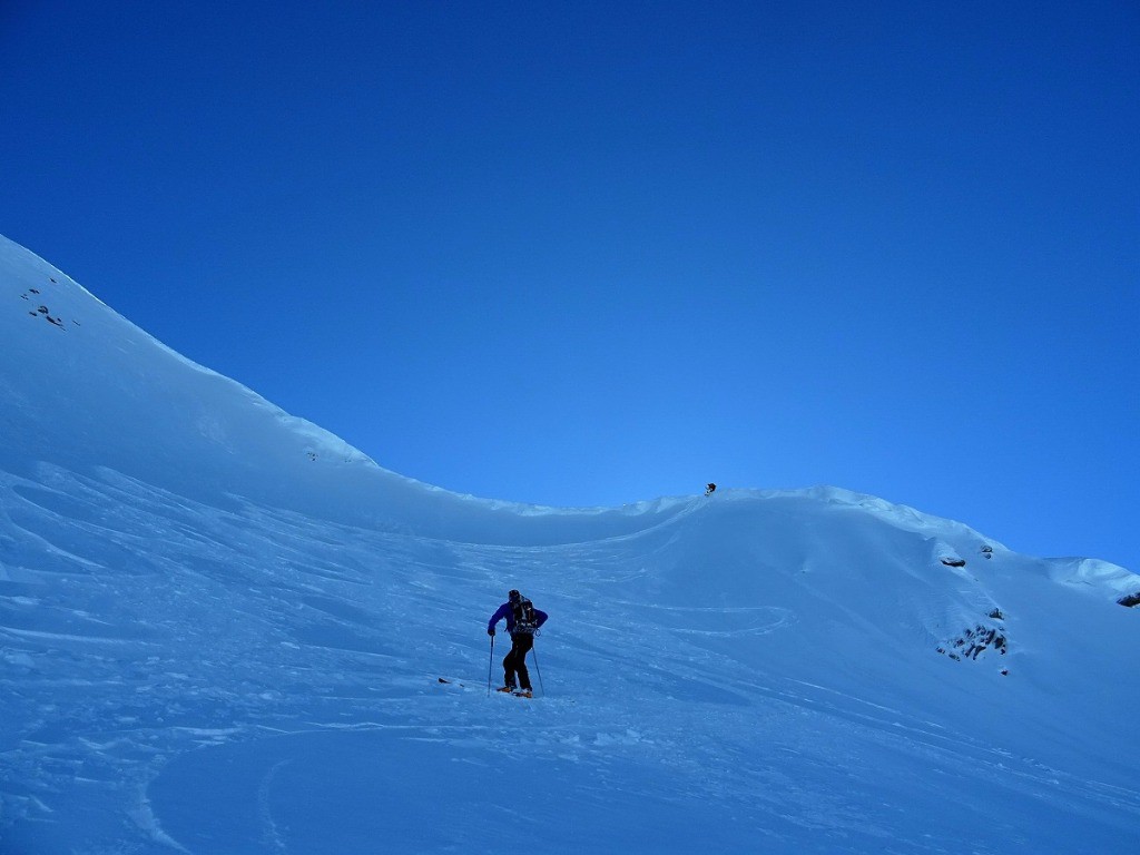 On descend vers les chalets de Fraitière