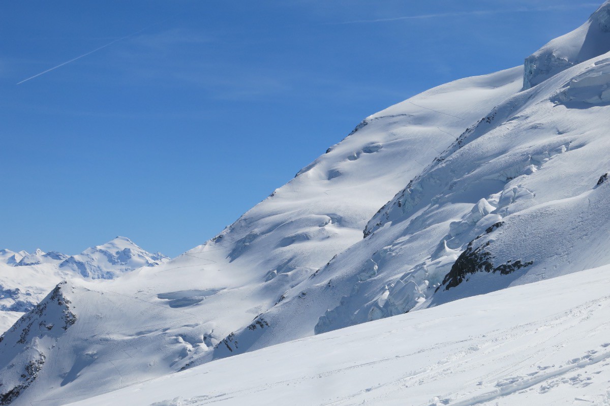 Nos traces de montée sur le glacier de la Martin, derrière le glacier de la Savine.