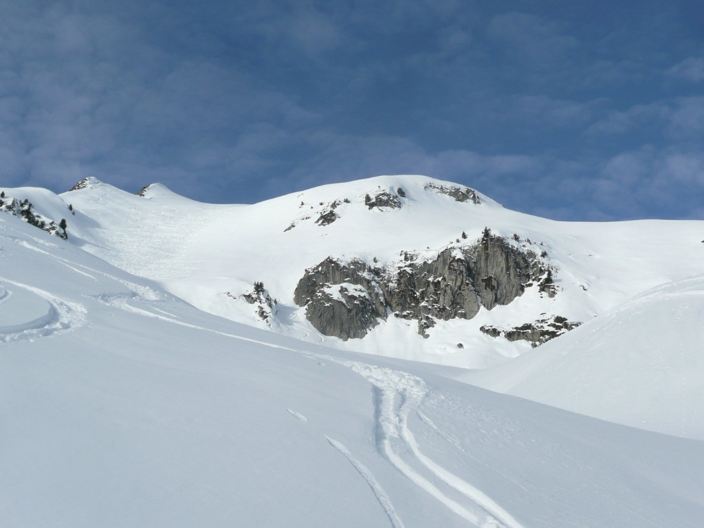 En haut, du très bon ski sur une bonne neige