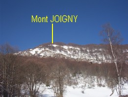 Le Mont Joigny vu des Granges de Joigny