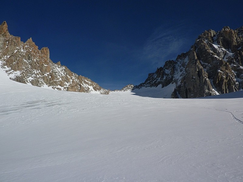 la partie finale du glacier des Améthystes avec le col du Tour Noir au fond