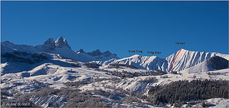 les Aiguilles d'Arves et le Mont Falcon (photo Alain Olivier)
