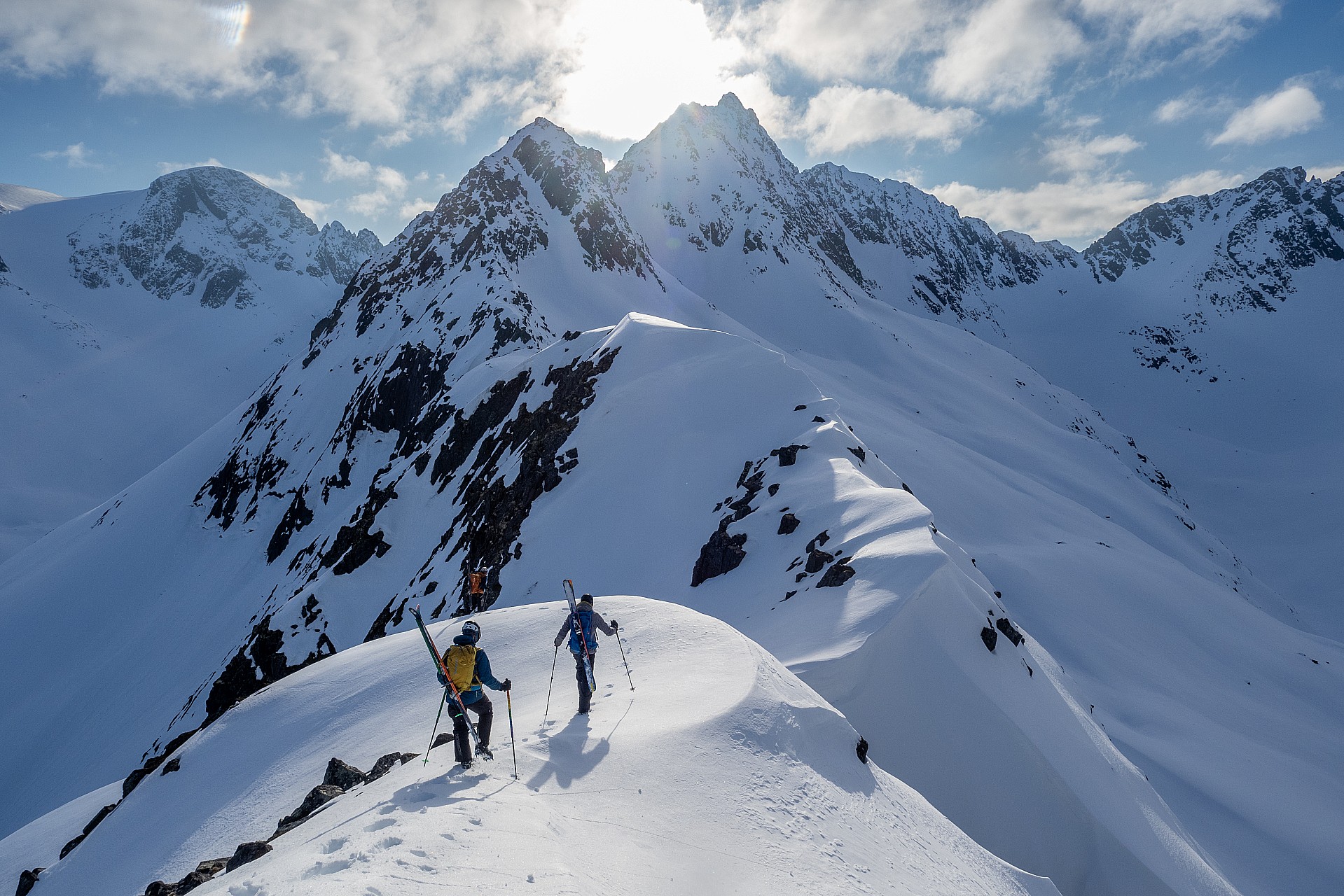 Sur l'arête du Junttevaggi