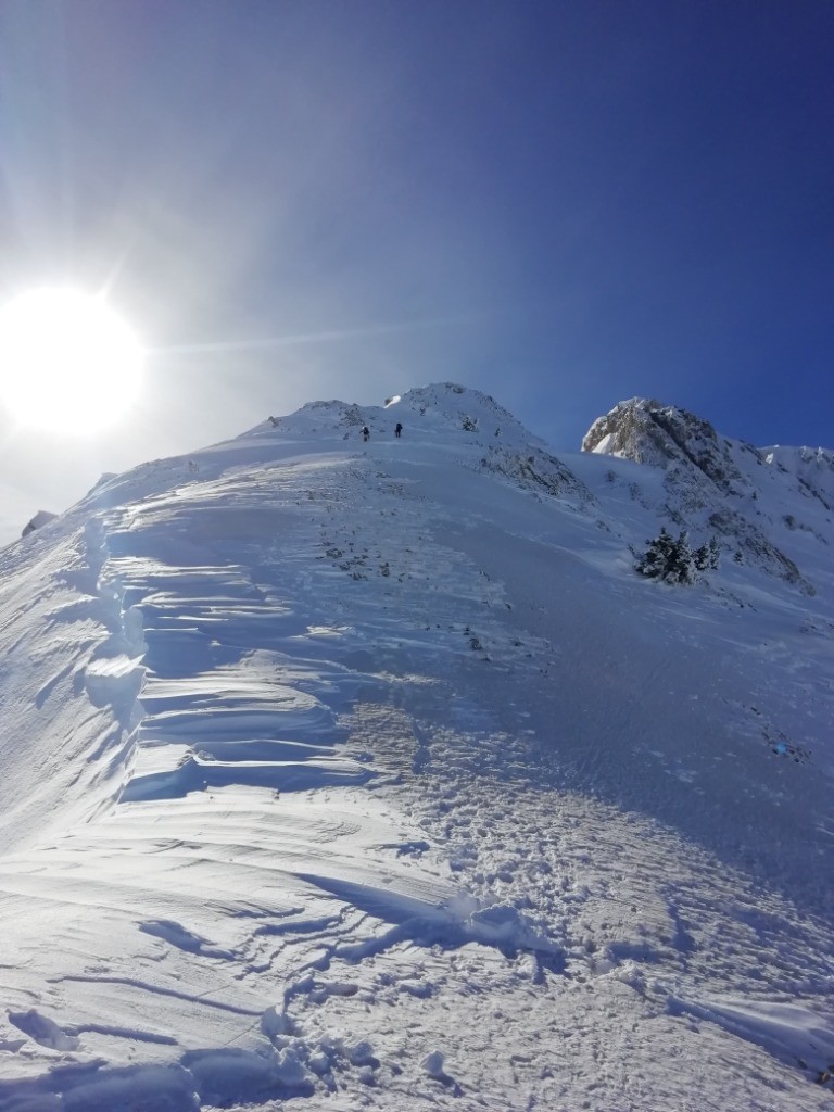 Montée par l'Agnellerie