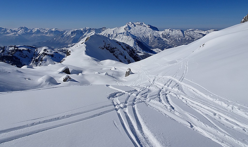 En haut de la combe de la Creuse avec vue sur la Tournette.