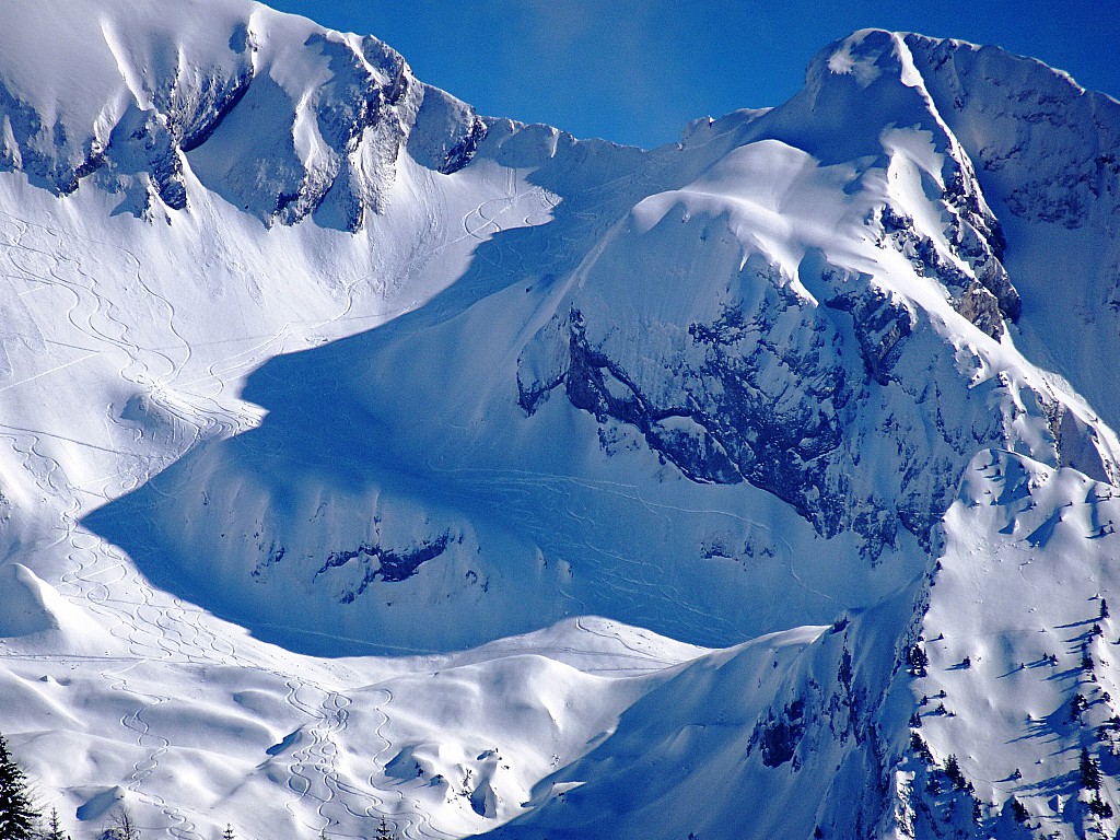 Sous le sommet de la Pte 2266m.