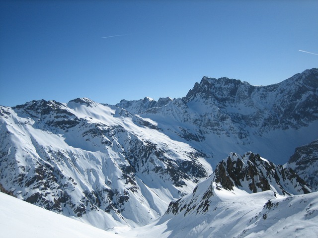 Pas de la Cavale : Derrière nous dans la montée au col de la Vallette : le Pas de la cavale et les Pointes de Rougnoux