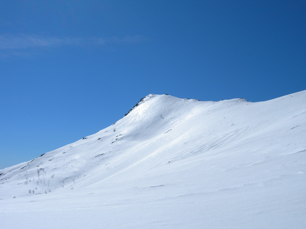 Punta Scaldasole : C'est toujours beau une montagne blanche dans un ciel bleu