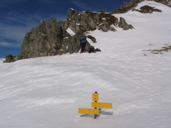 Col du Merlet : pour le bus de 12h00, il est trop tard!!! Il faudra attendre le suivant!!!