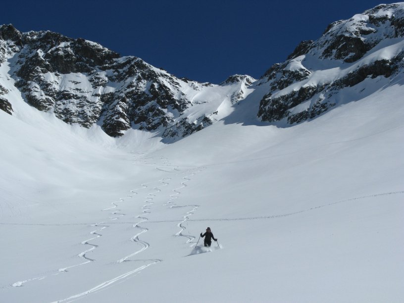Les Collerons : Le final, un peu chargé, mais bonne poudre dans le vallon en dessous