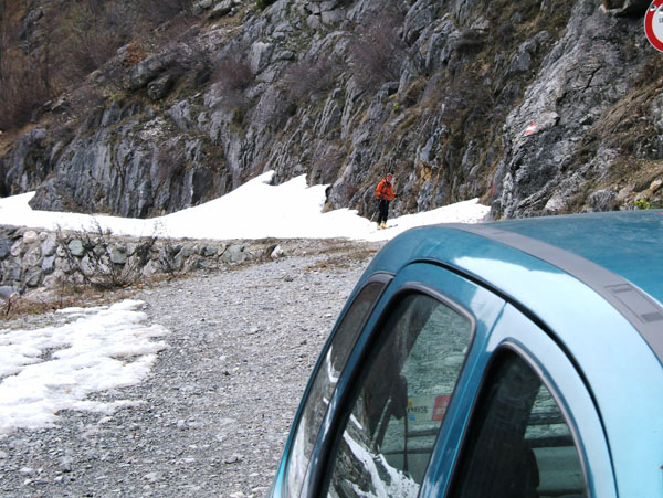 Lusco : Juste mais çà passe encore jusqu'à la voiture.