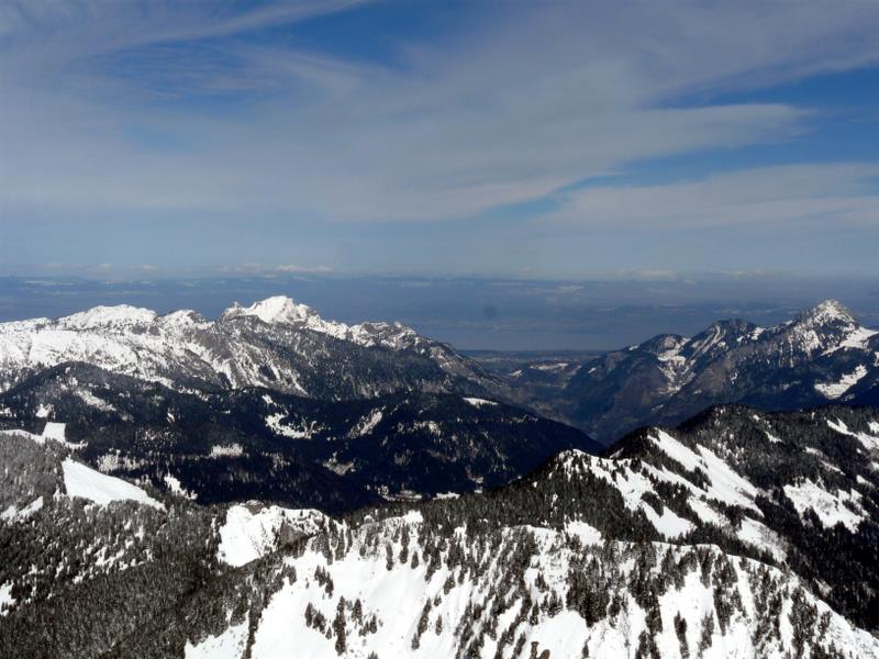Le léman : Vue au N sur Mt Billiat, Léman et Lausanne