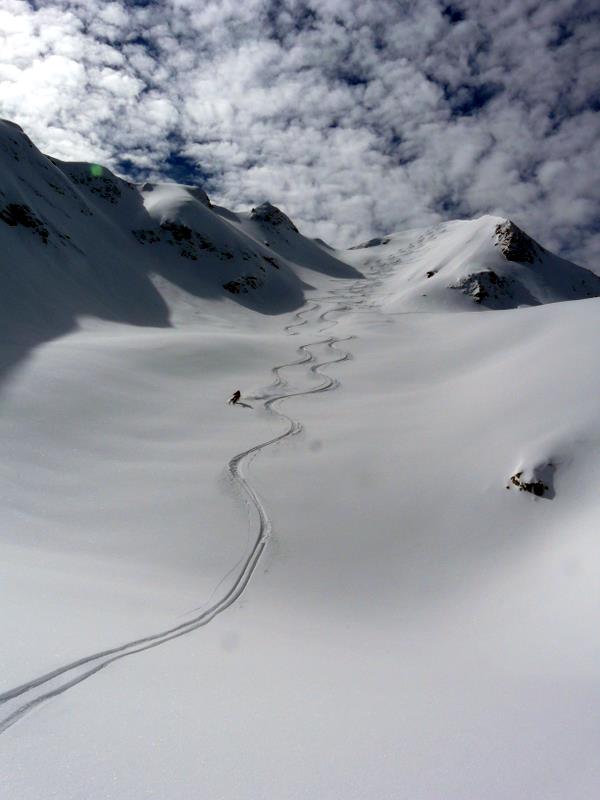 Pte de Haute Béné : Descente du sommet sur le Creux des Neiges