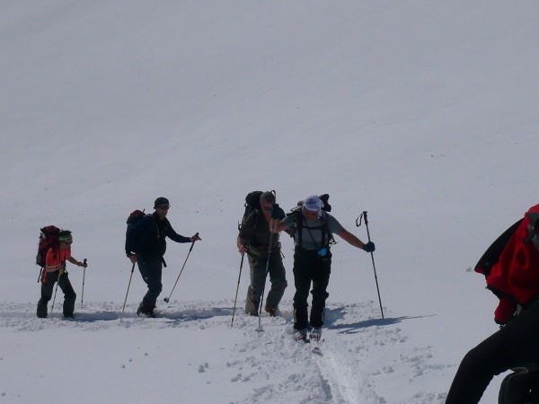 La chenille : En route pour les Vallorins
