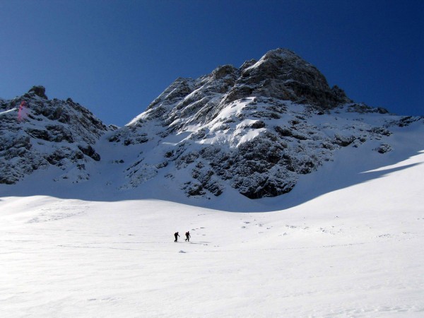 Mont de Grange : Le couloir de Chemine et la face Nord du Mont de Grange depuis la combe de Chemine.