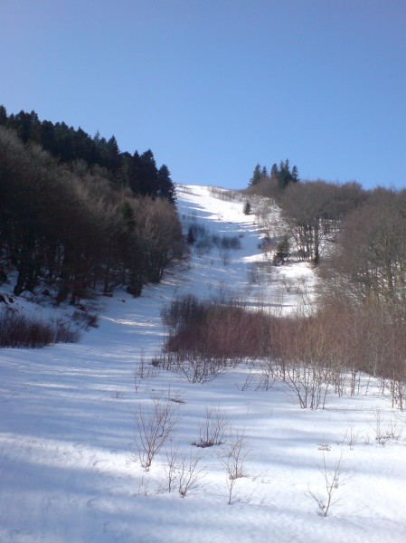 montée 1 Chambon : Je passe souvent dans un chemin qui serpente à droite