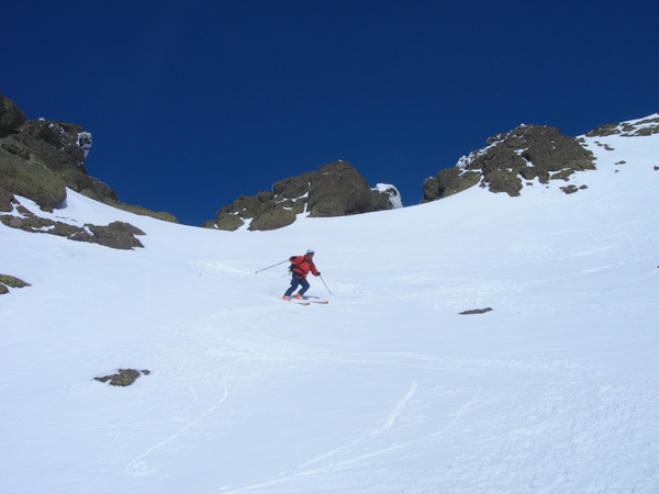 Un peu de ski : Dans la combe des chèvres