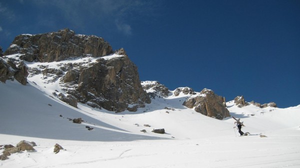 Tête d'Amont : Vallon sauvage et protégé du vent.