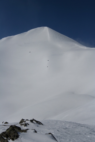 Le Pic Blanc : Et la dernière pente sommitale en parfaite condition de neige!!