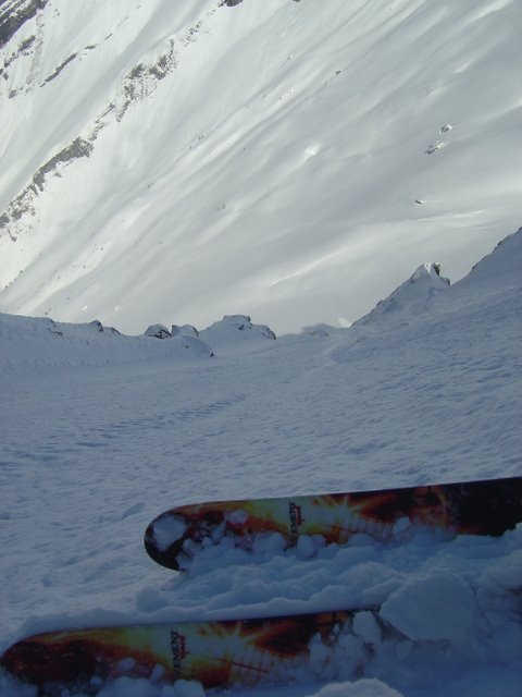 Descente : Dans le haut la neige est bonne