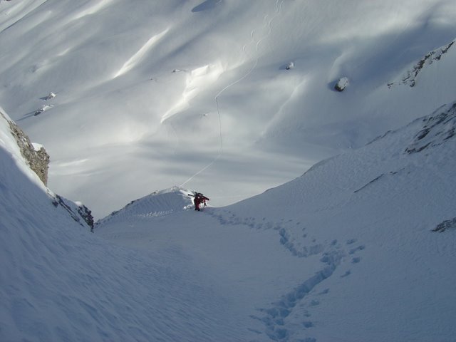 Petit couloir : Ce couloir donne accès à la face