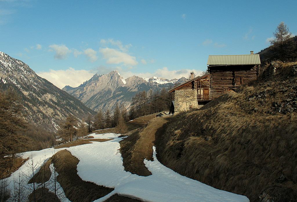 La Riaille : Hameau Queyrassin