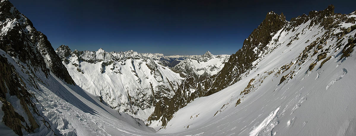 Vue du col : le haut de la combe finale