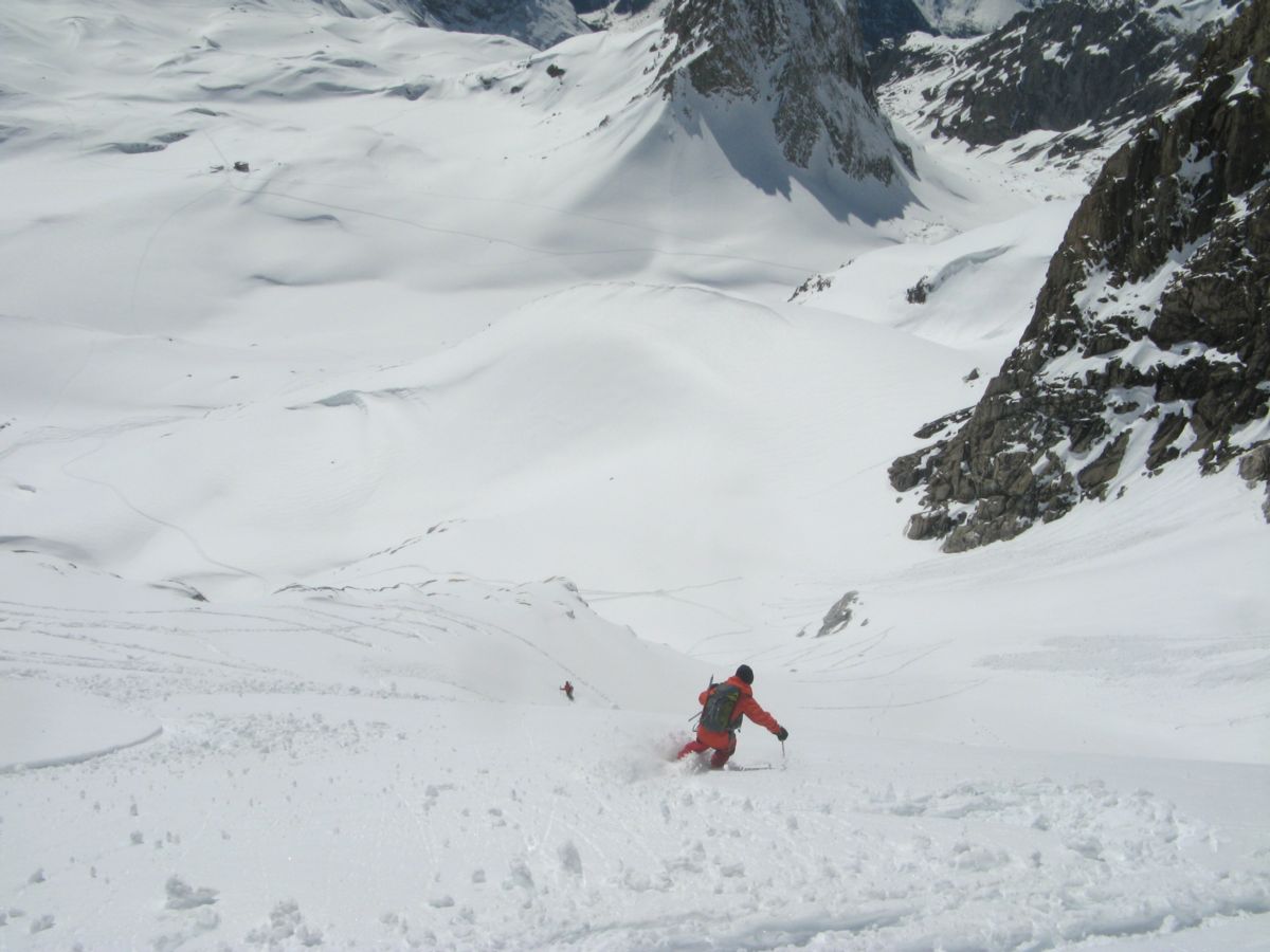 Fin des Grands Couloirs : Les dernières belles pentes avant le retour sur Pralognan