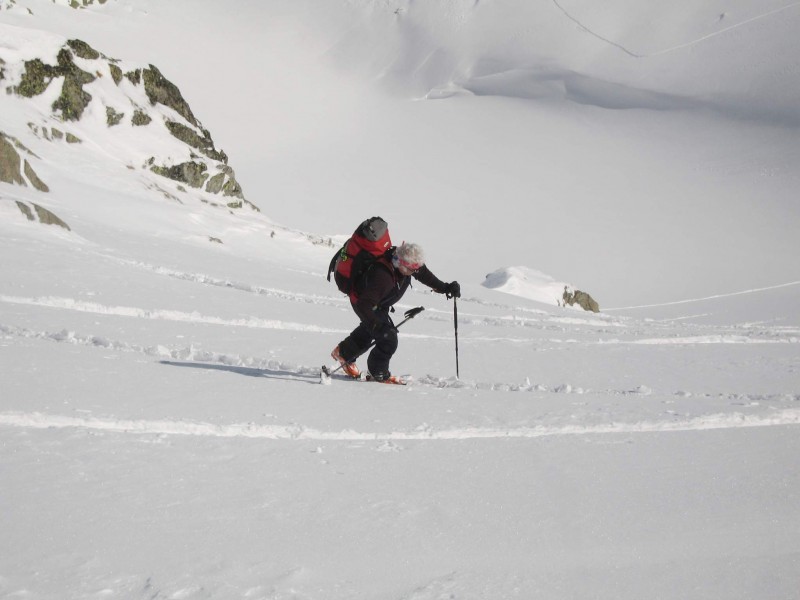 Pointe de Drône : Edmond dans le second couloir