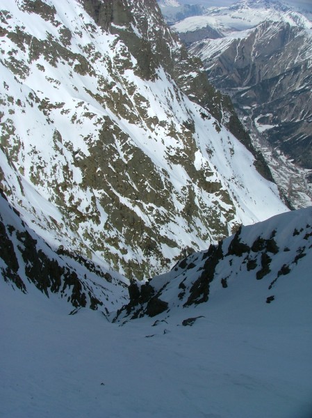 couloir NE de la Rosière : vers 2400m