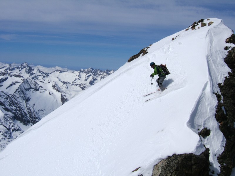 au sommet : du gaz du soleil des montagnes, les ecrins quoi!